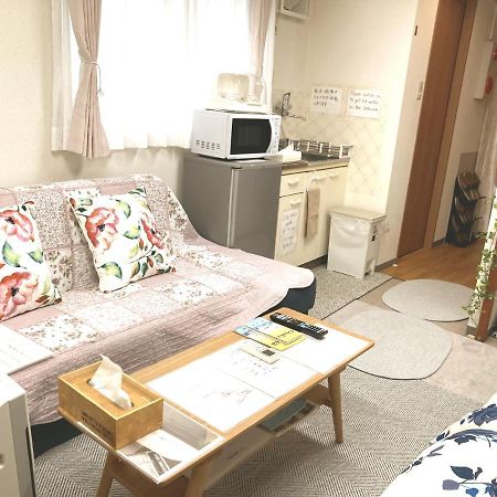 The Familiar Inn ー 旅館ホテル業 أوساكا المظهر الخارجي الصورة